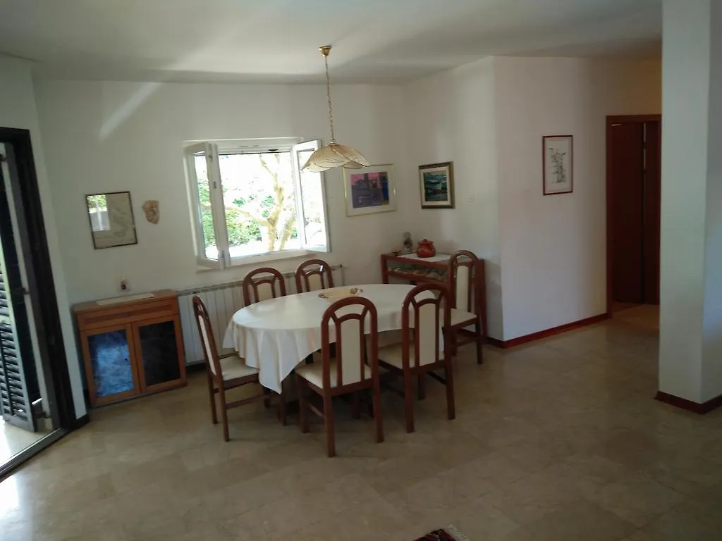 Apartment Villa Donadini Trogir