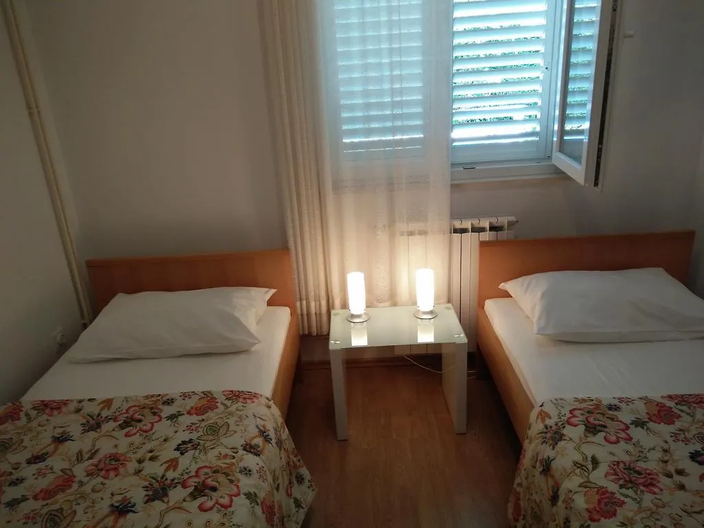 Apartment Villa Donadini Trogir