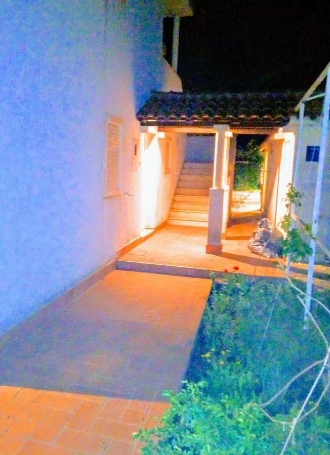 Villa Donadini Trogir 0*,